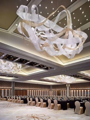 Custom Project Ceiling Chandelier Stainless Steel Ribbon Large Club Hall Center Decoration Chandelier Engineering Lamp